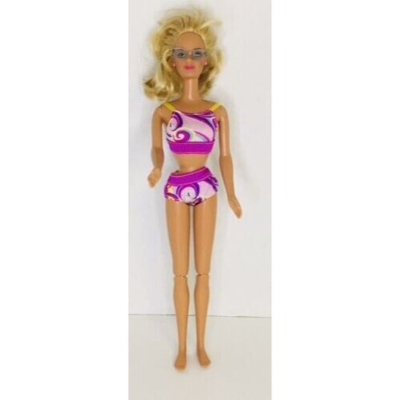 Vintage Barbie Head 1991 Body 1993 Mattel With Swimsuit And Sunglasses - Picture 1 of 6